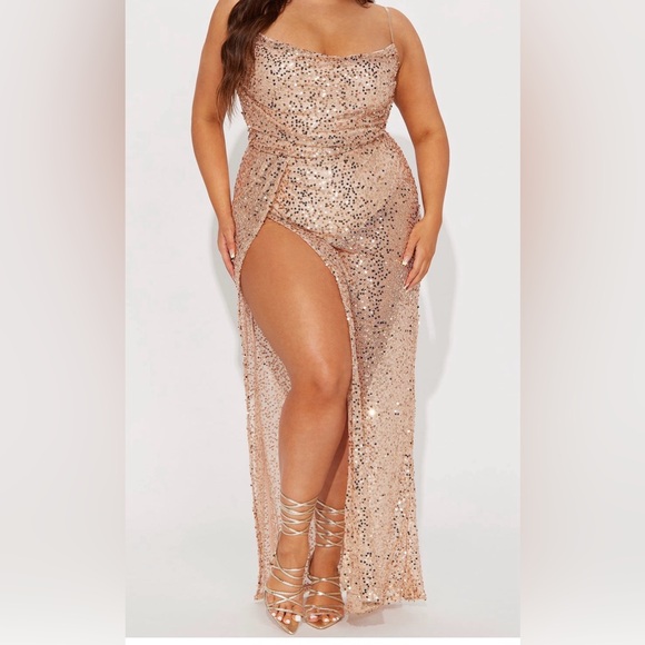 Fashion Nova Dresses & Skirts - NWOT Fashion Nova Monica Sequin Maxi Dress - Gold